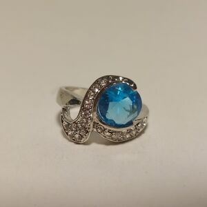 925 Sterling Silver Ring Blue Rhinestone Halo Costume Jewelry Ocean Wave